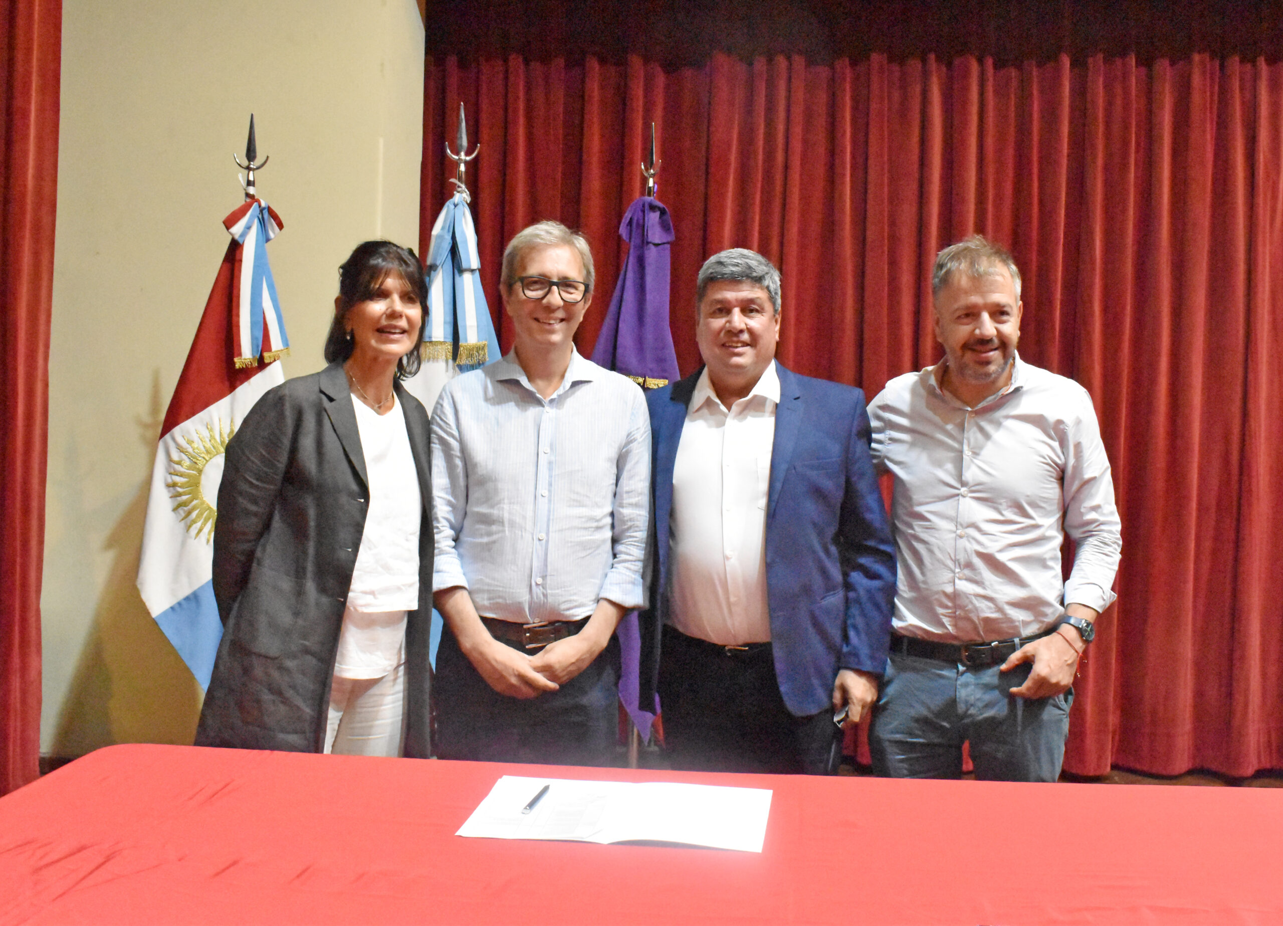 Presupuesto participativo: Firma de carta compromiso