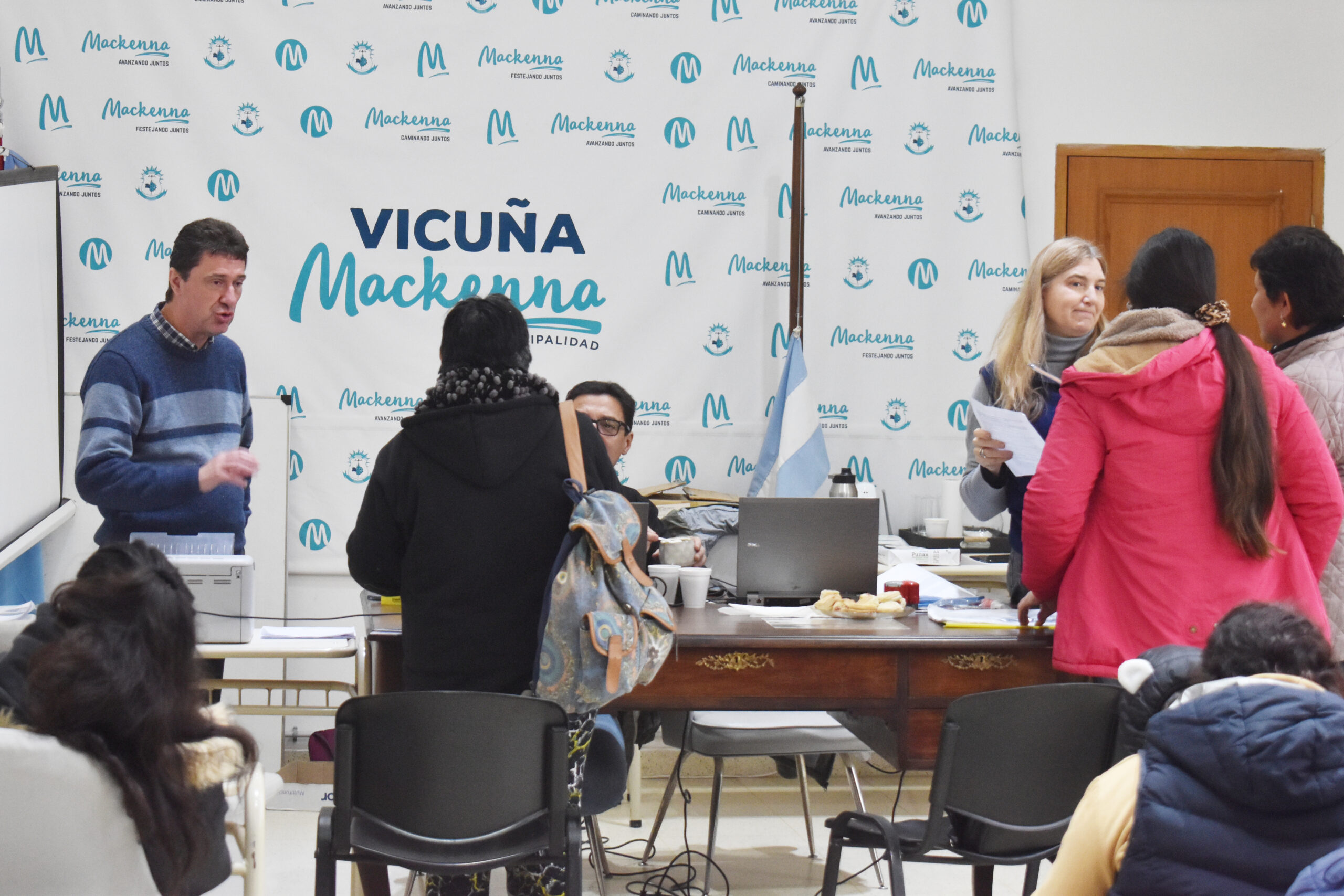 Operativo de ANSES en Vicuña Mackenna