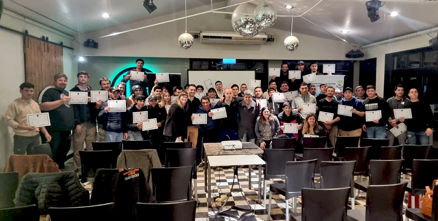 Operarios de Tractores Nivel I y II