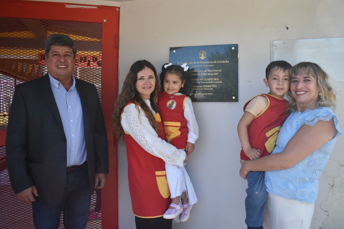 Oficialmente, Jardín María Elena Walsh